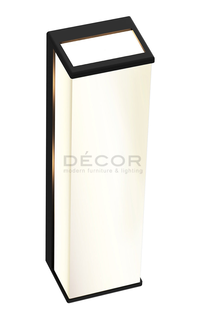 AKARA L.E.D. Outdoor Wall Light