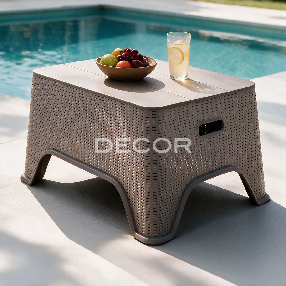 EASY Outdoor Rattan Coffee Table (Cappuccino)