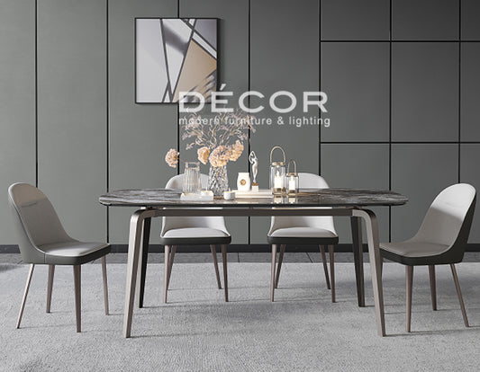 MOBY Dining Table