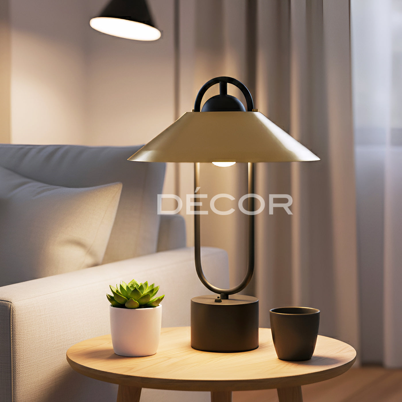 VOGUE Table Lamp