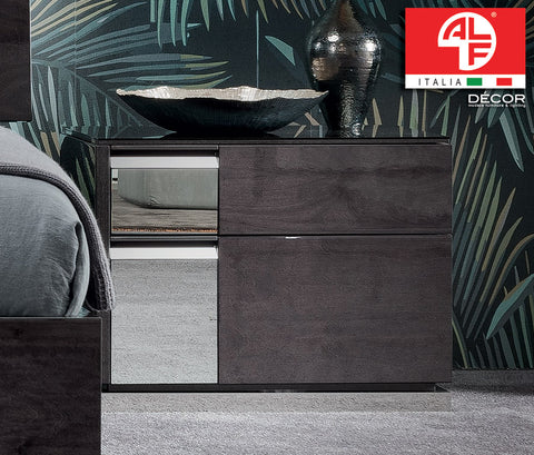 HERITAGE Nightstands (sold as a pair) - ALF® ITALIA