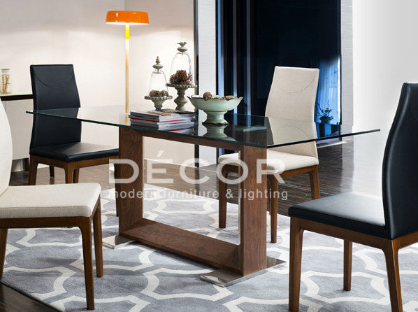 CARLTON Dining Table