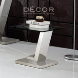 MAGNUM End Table