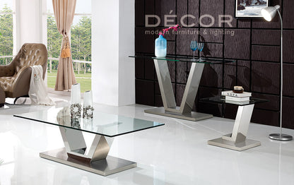 MAGNUM End Table