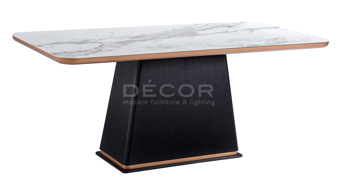 SCOTIA Dining Table
