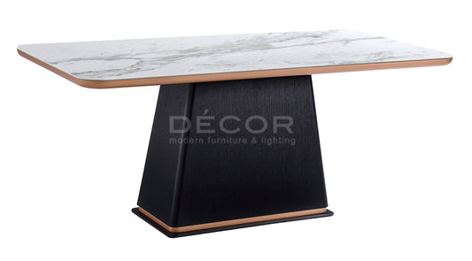 SCOTIA Dining Table